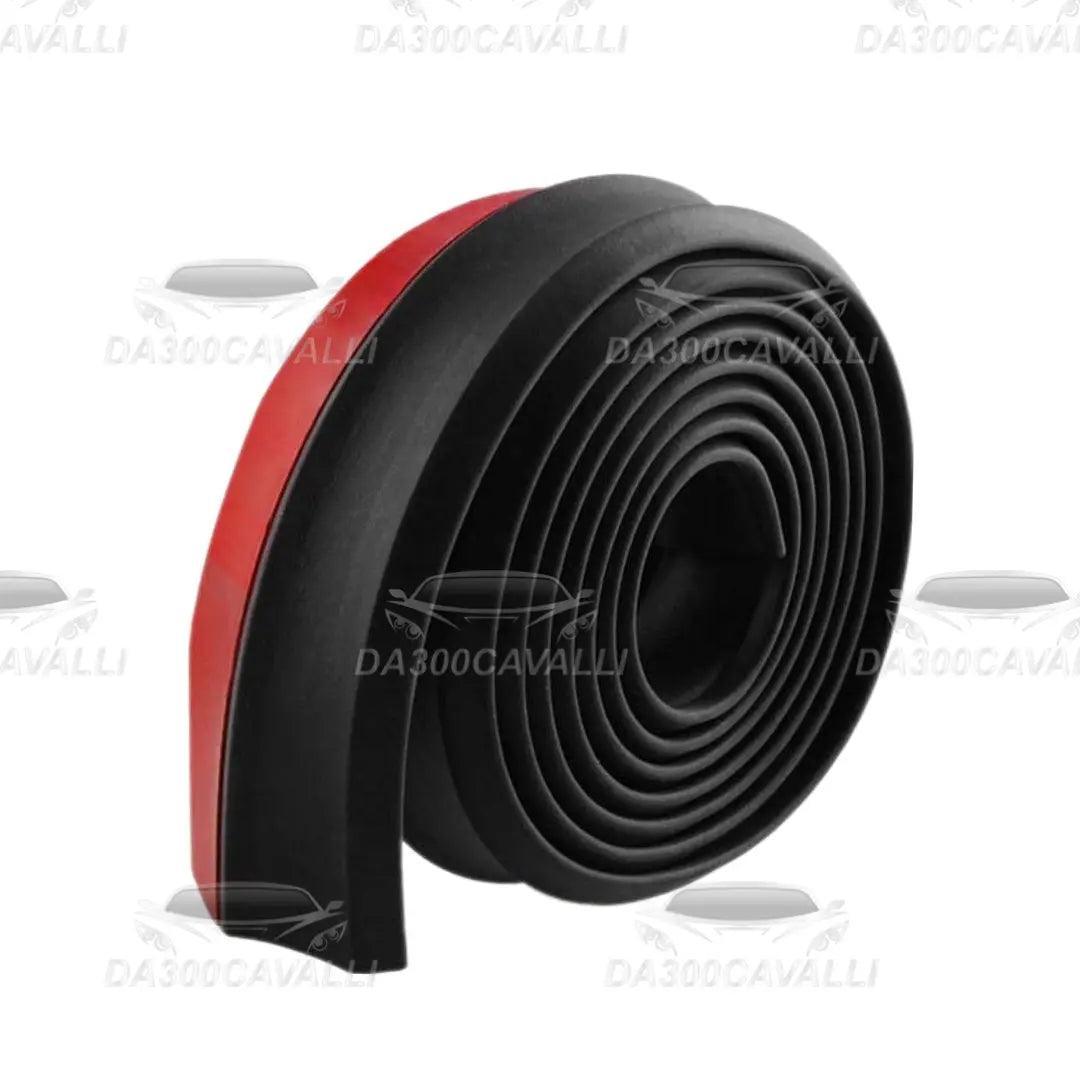 Minigonna splitter universale morbida nera con striscia adesiva rossa Da300Cavalli tuning auto