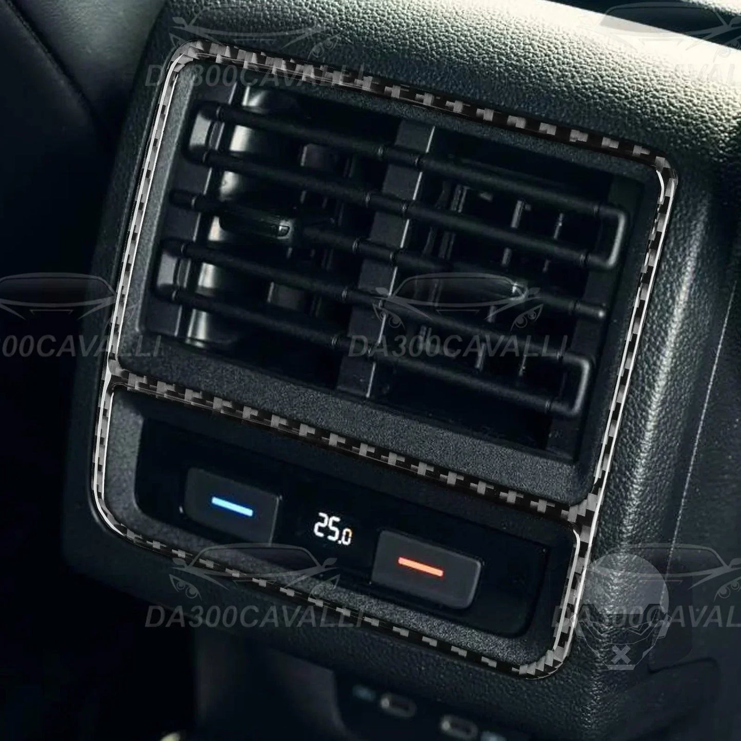modanature-interne-vw-golf-8-fibra-di-carbonio-da300cavalli-6 - Da300Cavalli