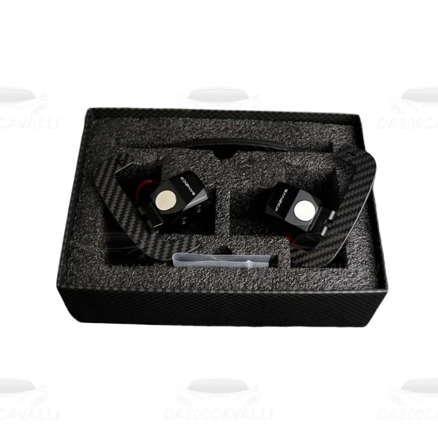 palette-magnetiche-in-fibra-di-carbonio-mercedes-2010-2024-da300cavalli-4 - Da300Cavalli