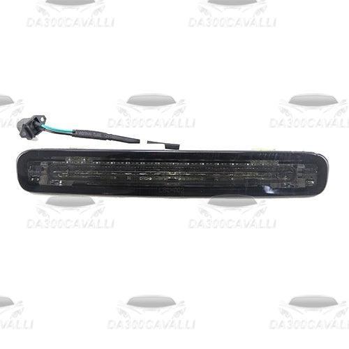 terzo-stop-led-ford-mustang-2005-2009-da300cavalli-4 - Da300Cavalli