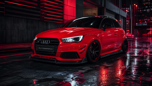 Audi A1 S1 rossa modificata con body kit carbonio