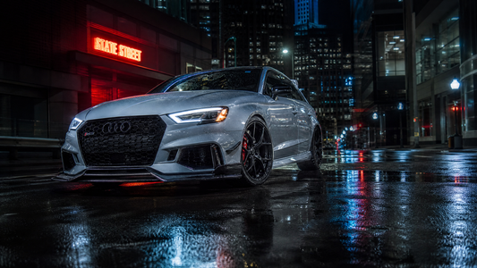 Tuning Audi A3 S3 RS3 8V 8Y con body kit e appendici in carbonio — Da300Cavalli