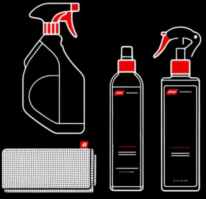 Kit accessori auto Da300Cavalli con prodotti pulizia flaconi e panno, tuning e detailing