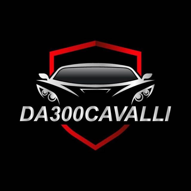 Logo Da300Cavalli tuning auto, scudo rosso e auto stilizzata su sfondo nero