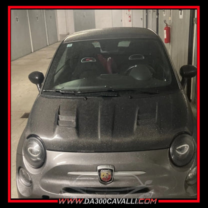Abarth 500 grigia tuning in garage, cofano nero sportivo, Da300Cavalli accessori auto