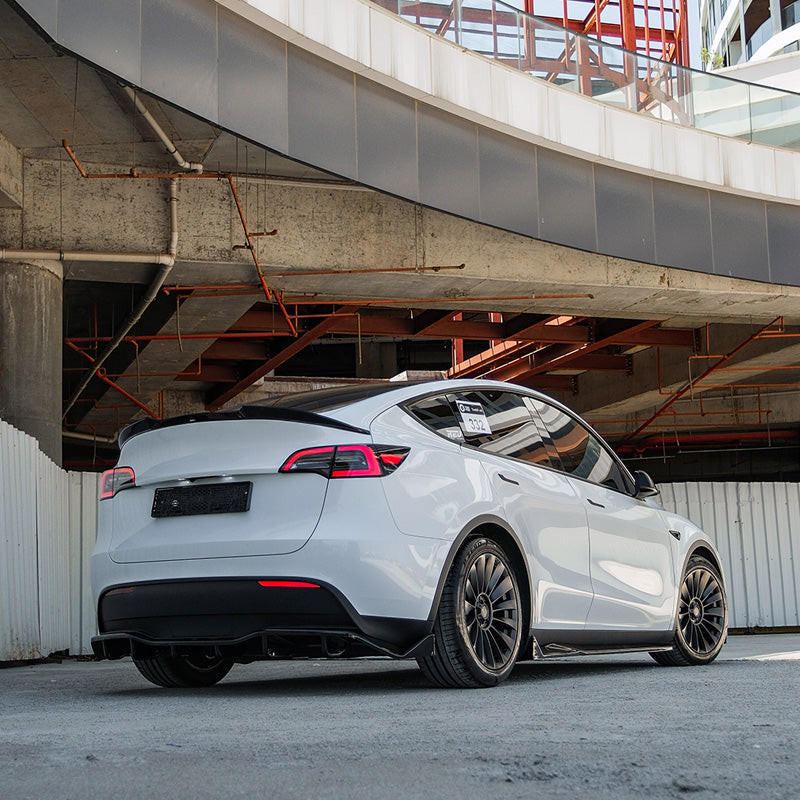 Minigonna paraurti posteriore Tesla Model Y 2019-2025 - – Simoni Racing – foto 2