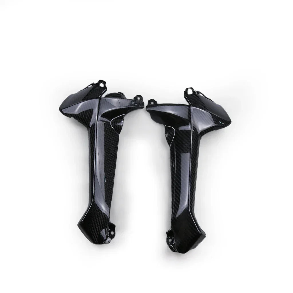 Coppia di cover laterali moto in carbonio lucido per tuning, accessori Da300Cavalli