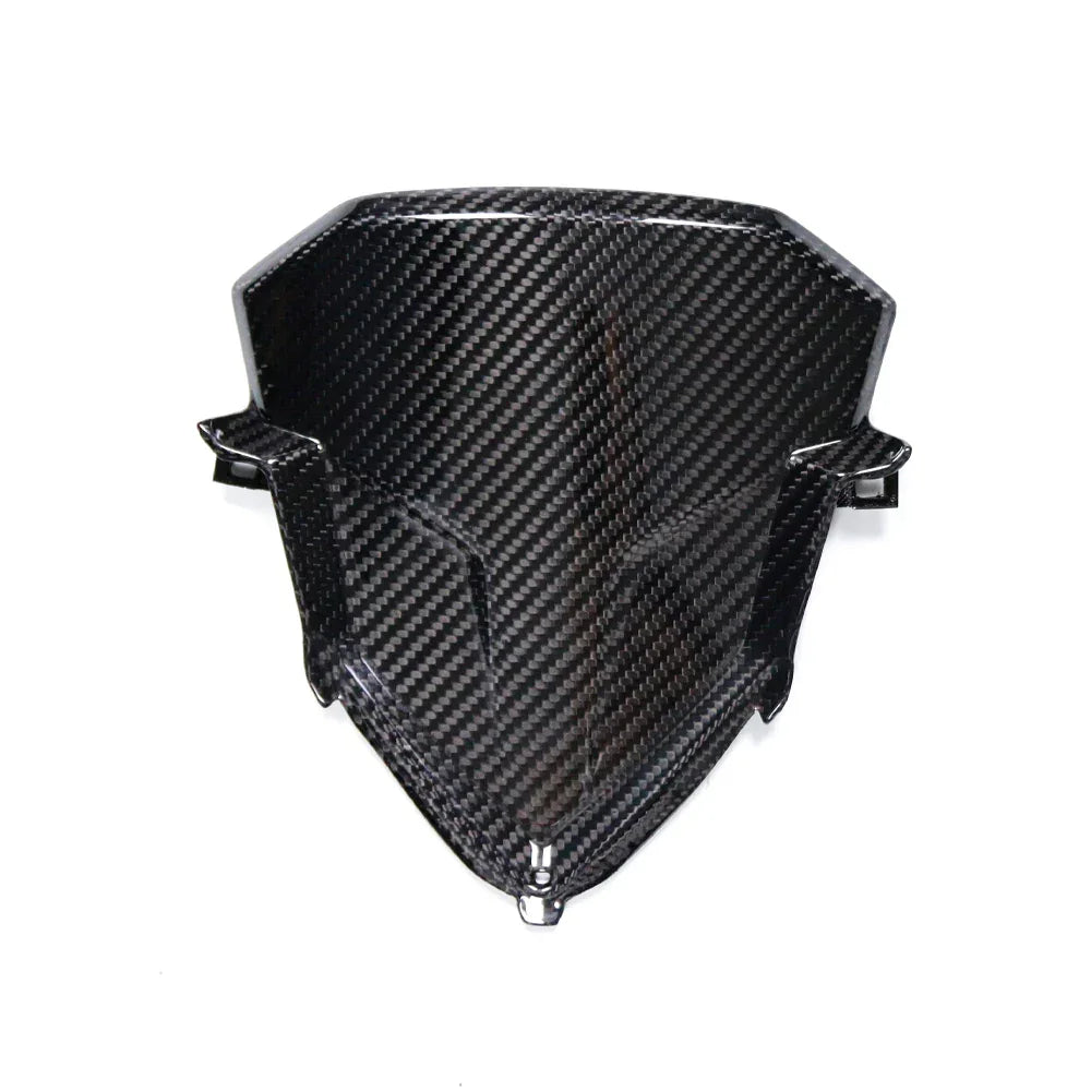 Cupolino moto in carbonio, accessorio tuning Da300Cavalli su fondo bianco