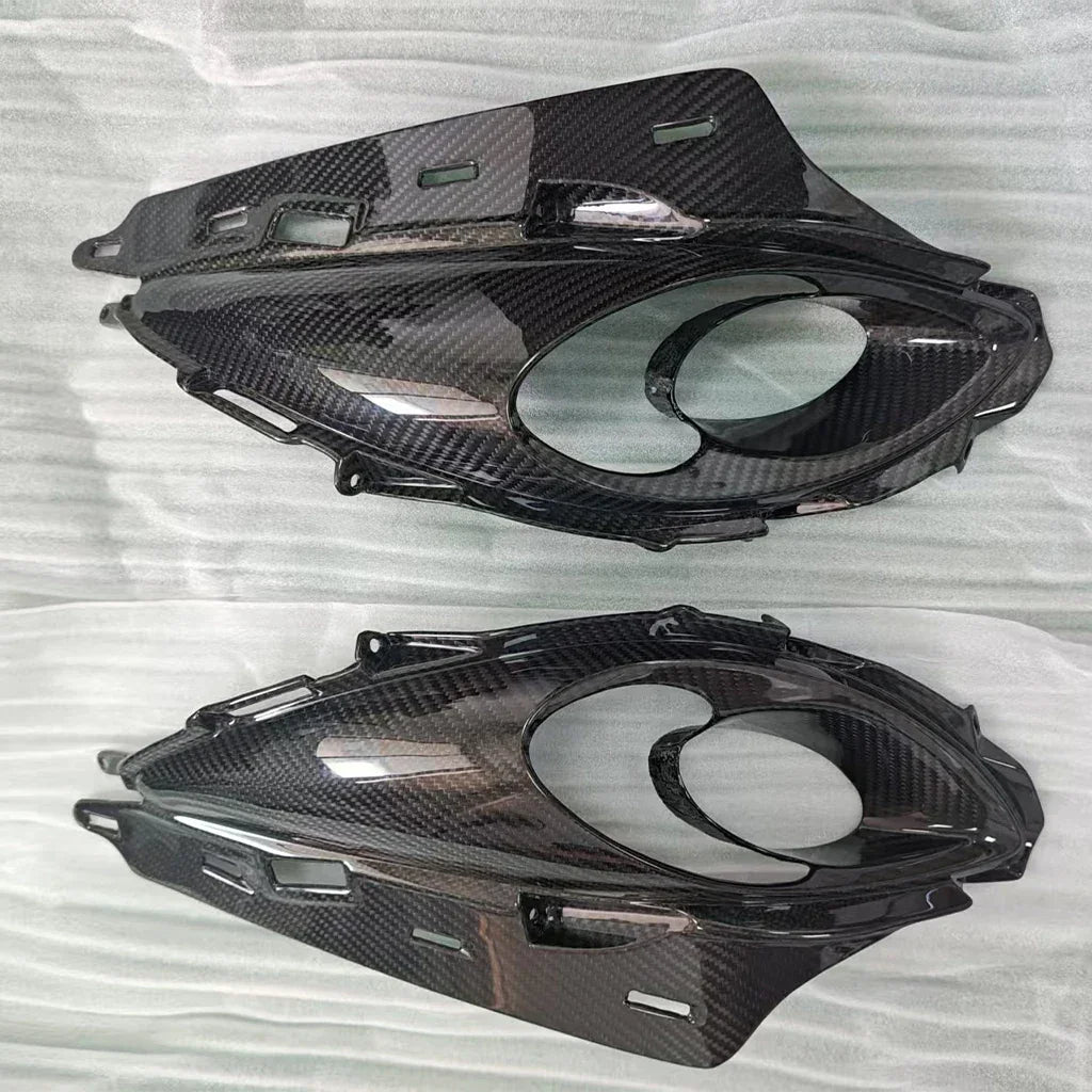 Coppia di carene in carbonio per moto, tuning accessorio Da300Cavalli, finitura lucida