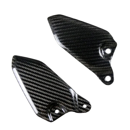 Coppia di carene in carbonio per moto, accessorio tuning Da300Cavalli, finitura lucida.