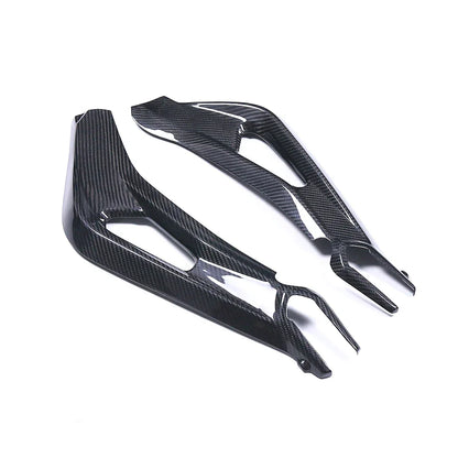 Carene laterali in carbonio per moto, ricambio tuning Da300Cavalli, lucide e leggere.