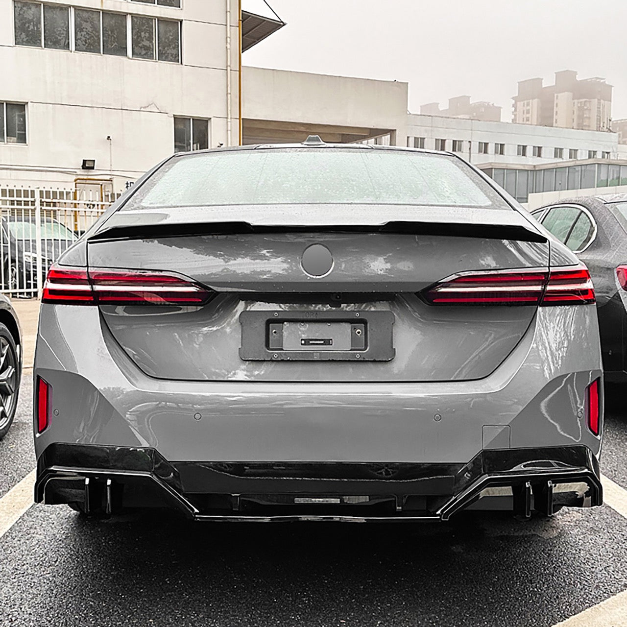 Spoiler da baule per BMW serie 5 G60 – Simoni Racing – foto 4