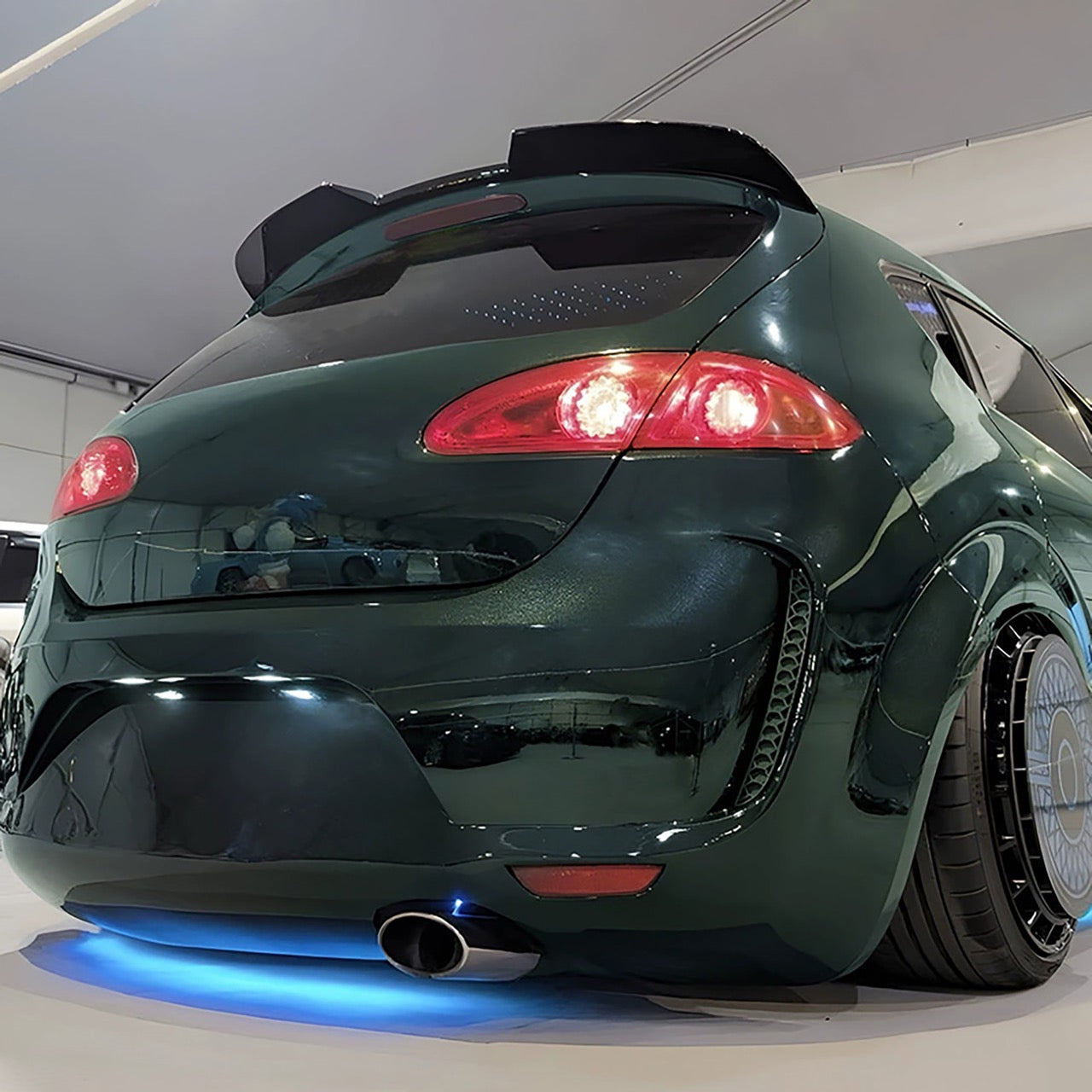 Spoiler da tetto per Seat Leon 1P – Simoni Racing – foto 2