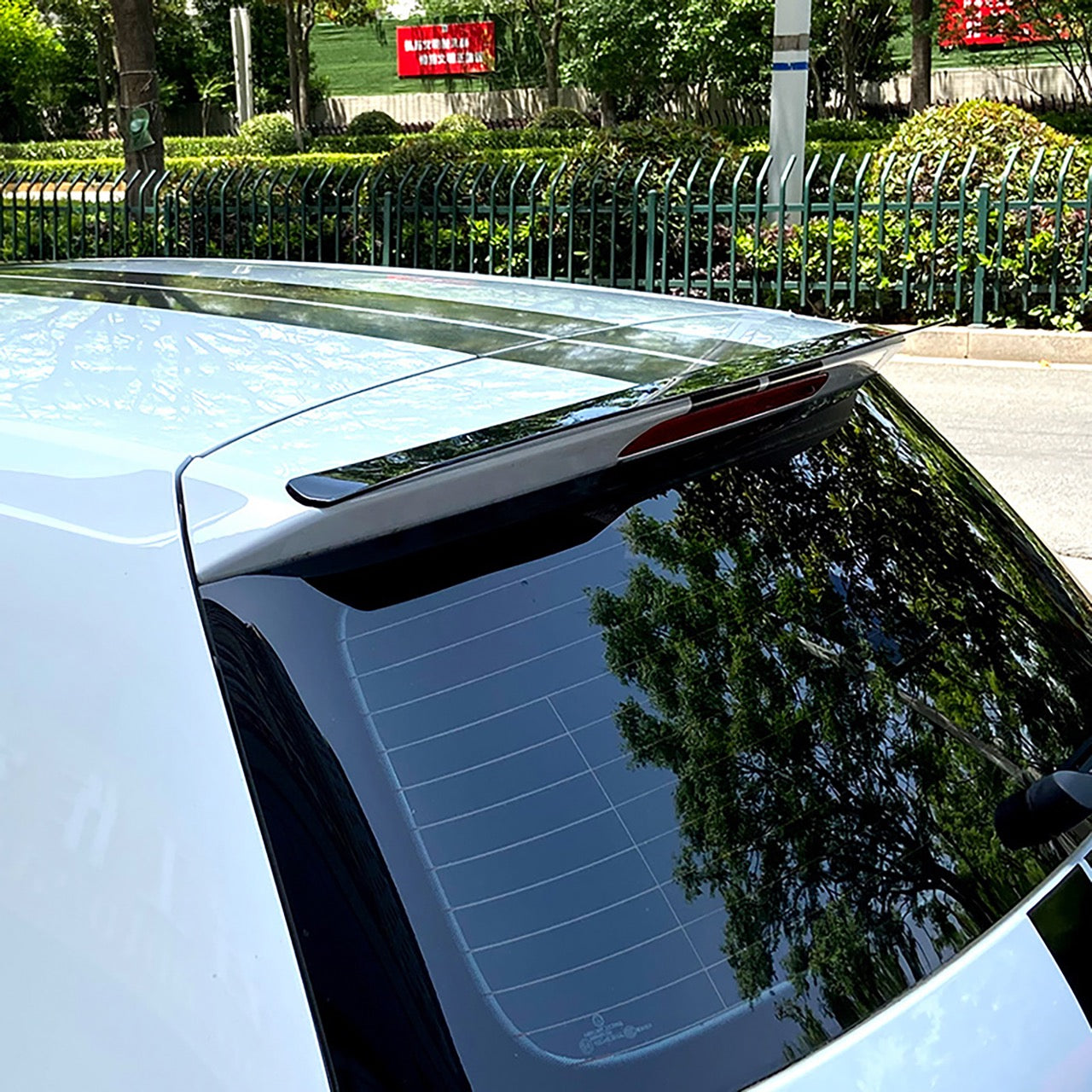 Copertura spoiler da tetto per VW Golf VII no GTD Rline – Simoni Racing – foto 4