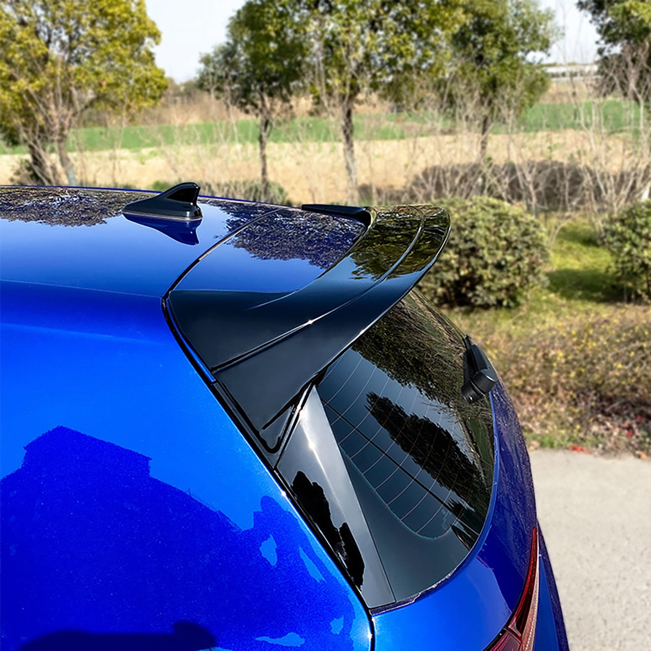 Spoiler da tetto per VW Golf VIII no GTD Rline – Simoni Racing – foto 4