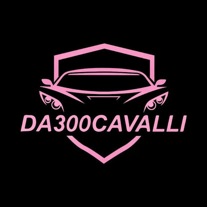 Logo Da300Cavalli rosa con auto stilizzata su sfondo nero, tuning auto online.