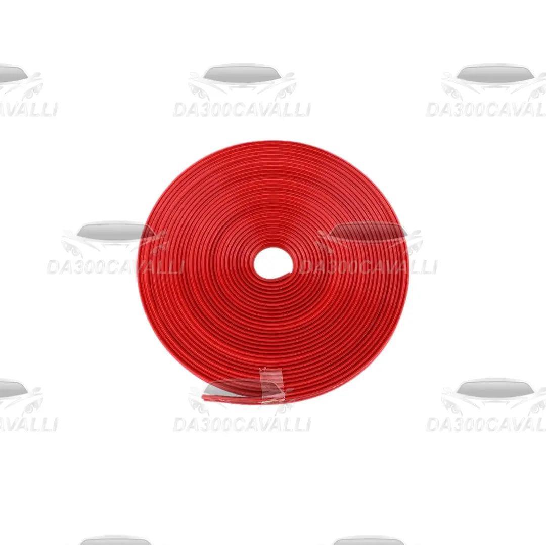Profilo in gomma rosso per contorno cerchio auto tuning, accessorio Da300Cavalli.