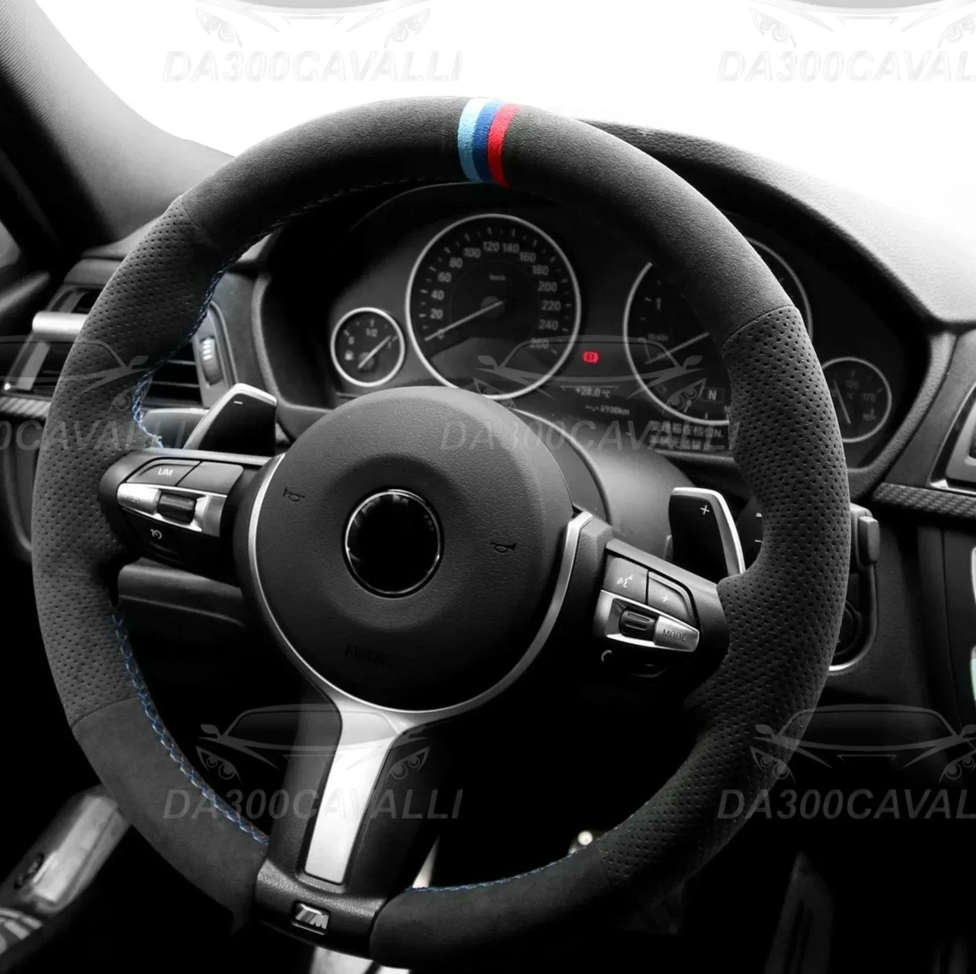 coprivolante-alcantara-bmw-f30-f31-f34-f10-f11-f07-f12-f13-x3-x4-x5-x6-f16-f20-f21-m135i-140i-x1-da300cavalli-2 - Da300Cavalli