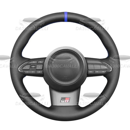 Coprivolante Pretagliato In Pelle Toyota Yaris Corolla (2020-2023) - Da300Cavalli