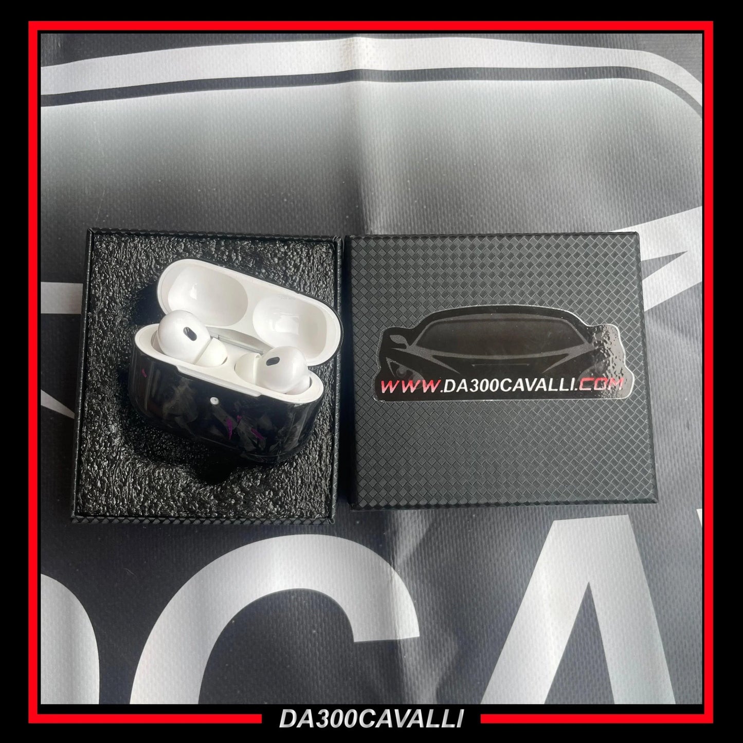 cover-airpods-in-fibra-di-carbonio-da300cavalli-2 - Da300Cavalli