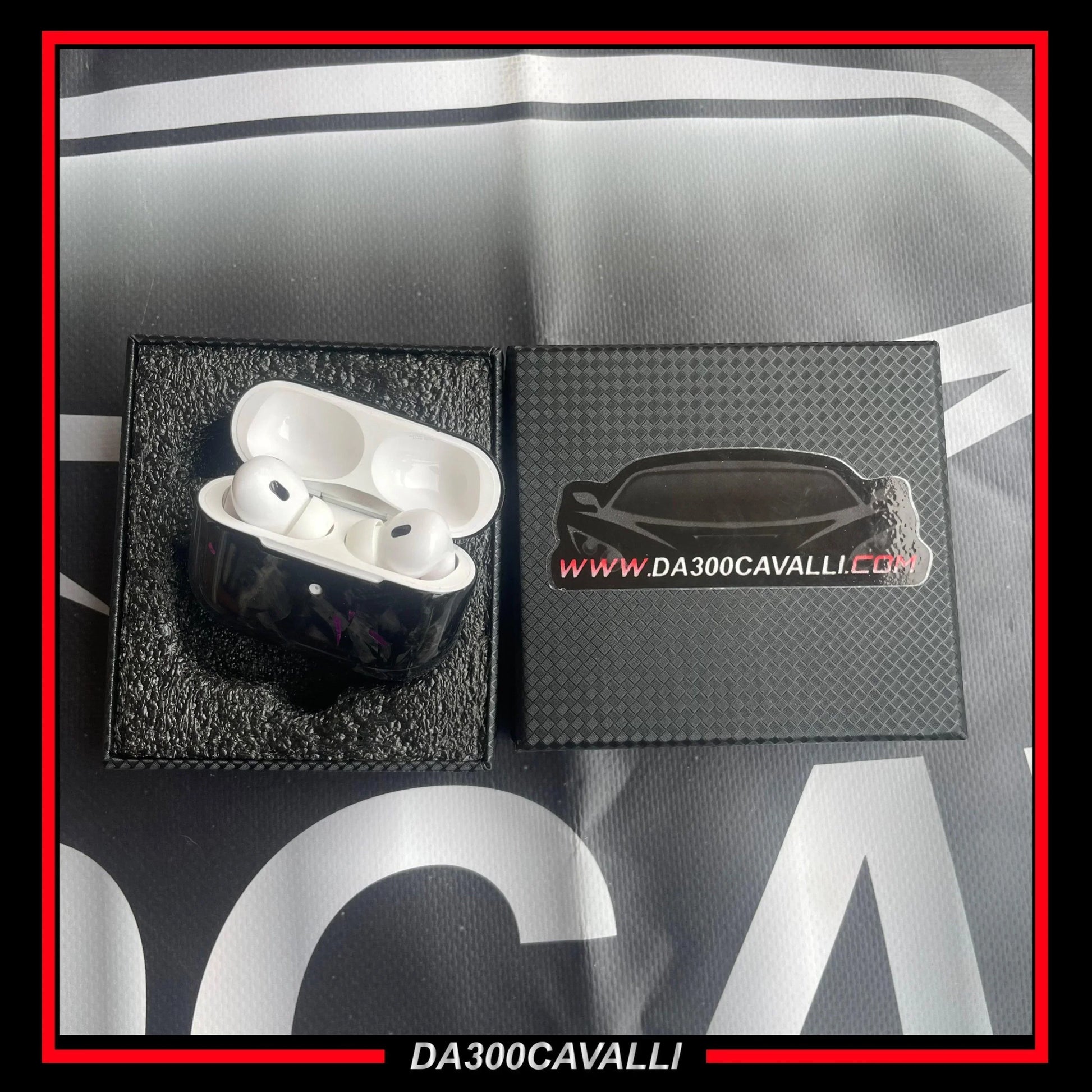 cover-airpods-in-fibra-di-carbonio-da300cavalli-2 - Da300Cavalli