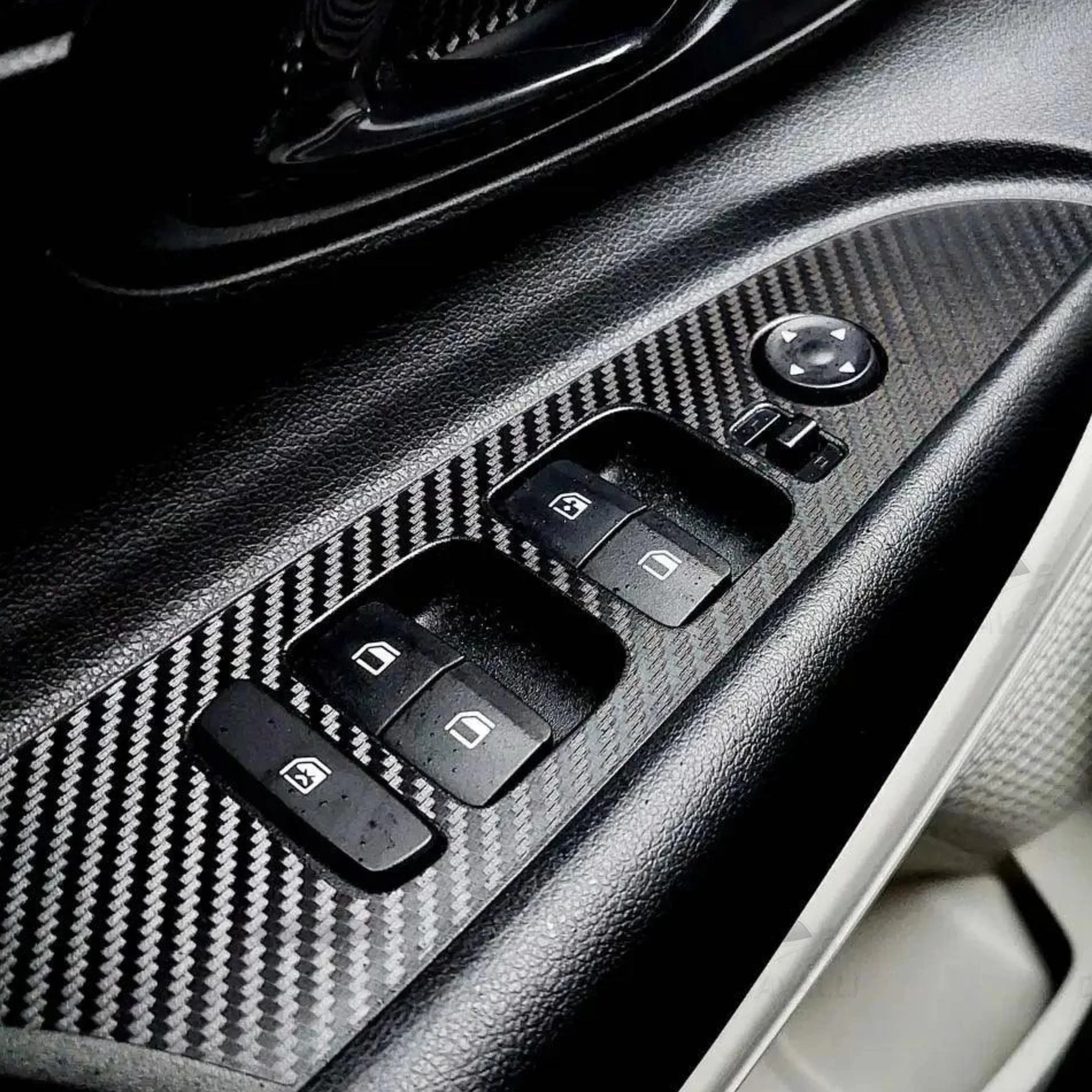 cover-pulsantiera-finestrini-comandi-aria-hyundai-i20-fibra-di-carbonio-da300cavalli-1 - Da300Cavalli