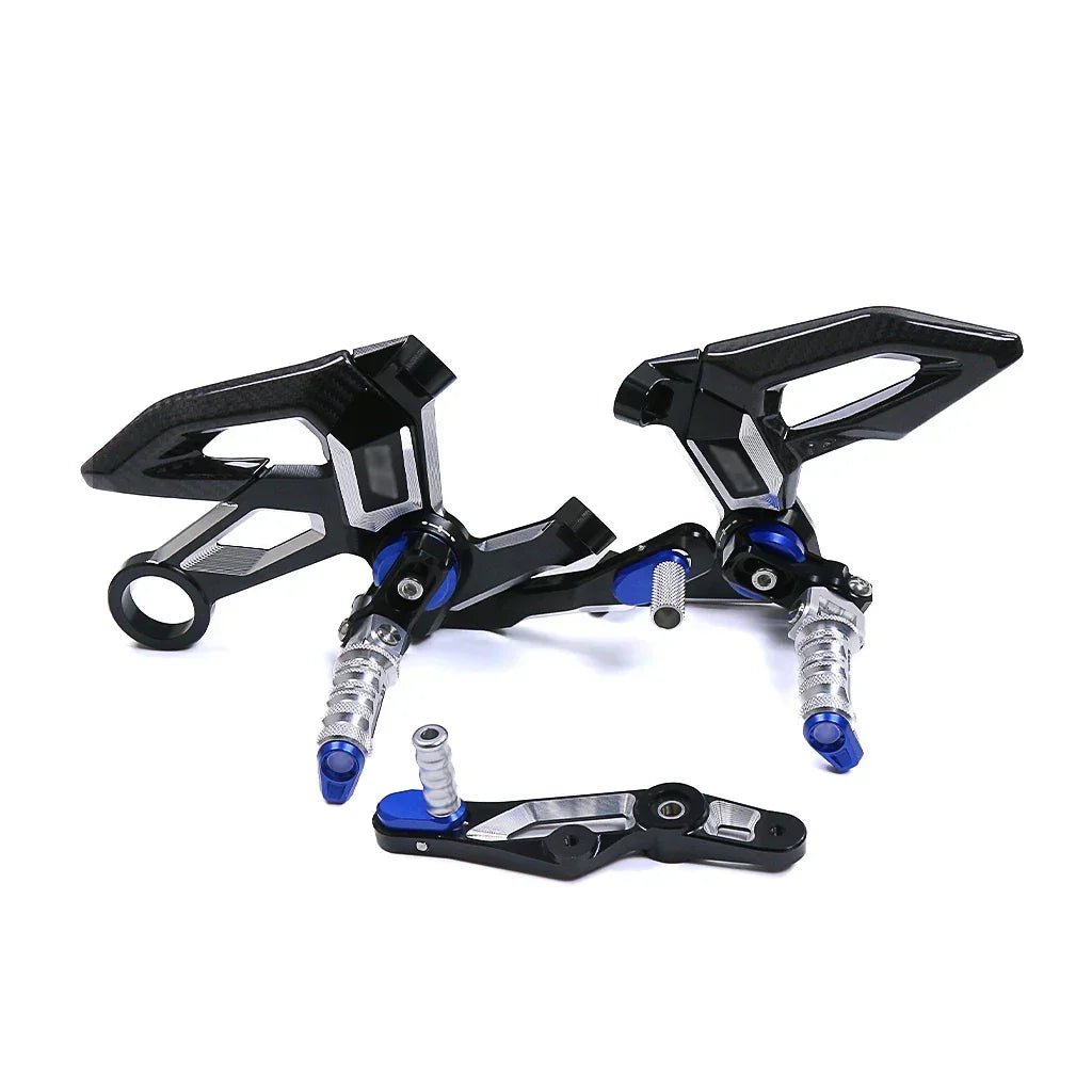 kit-carenatura-in-carbonio-per-bmw-m-1000-r-2023-da300cavalli-18 - Da300Cavalli