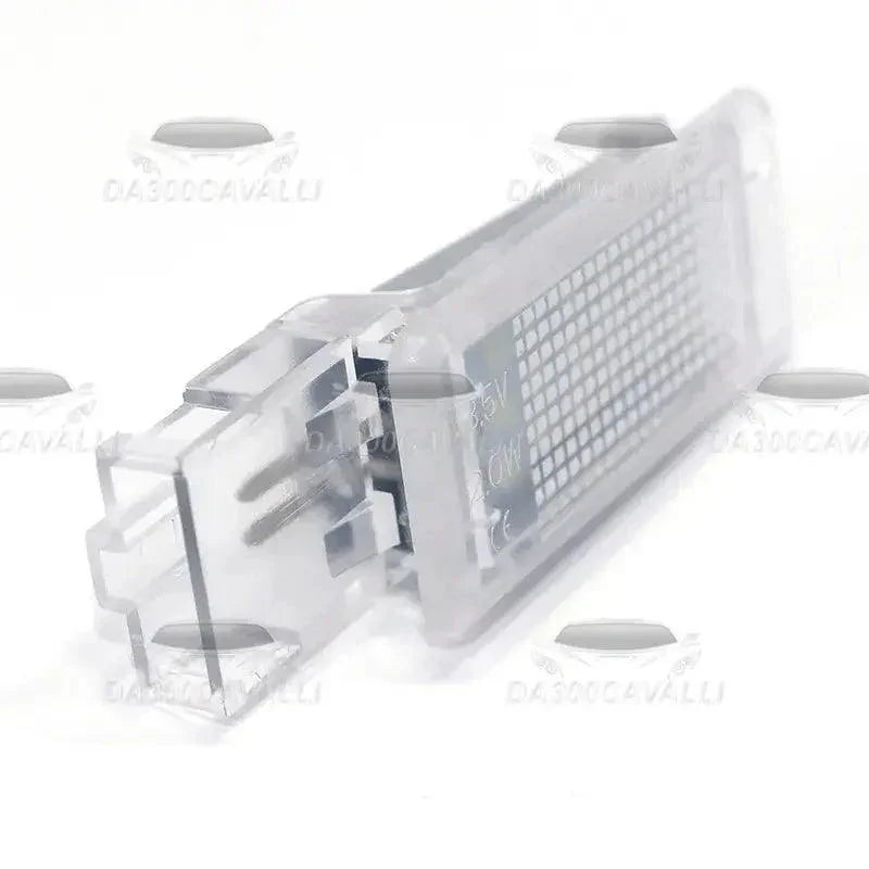 luce-led-sottoporta-cassetto-porta-oggetti-e-portabagagli-seat-ibiza-2018-da300cavalli-2 - Da300Cavalli