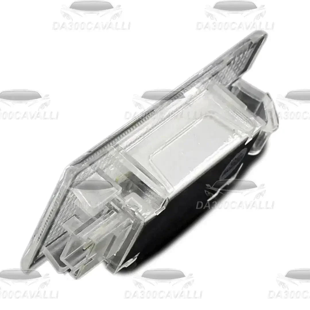 luci-led-sottoporta-cassetto-porta-oggetti-e-portabagagli-bmw-da300cavalli-2 - Da300Cavalli