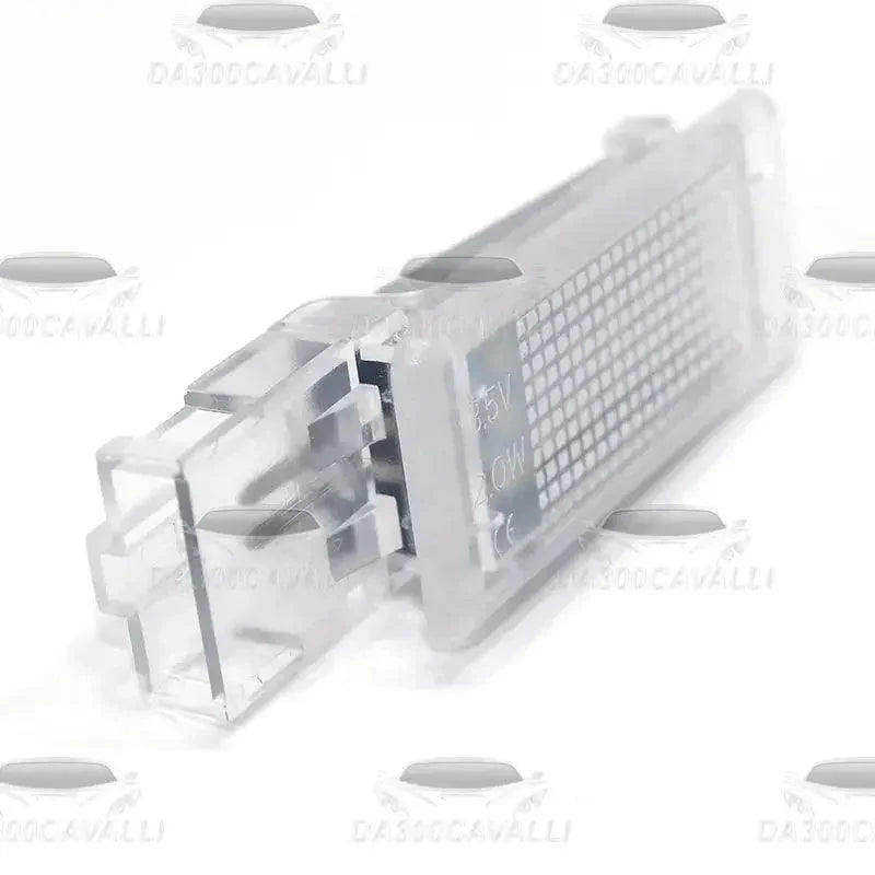 luci-sottoporta-cassetto-porta-oggetti-e-portabagagli-led-volkswagen-polo-da300cavalli-1 - Da300Cavalli