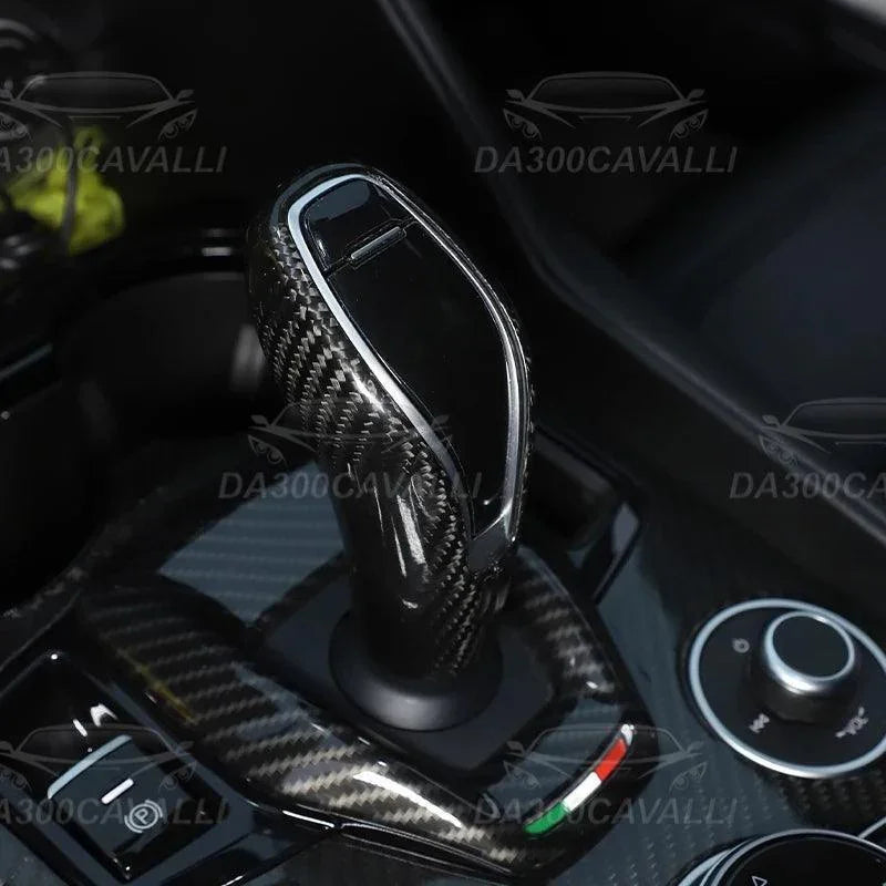 modanatura-cambio-alfa-romeo-giulia-stelvio-fibra-di-carbonio-da300cavalli-5 - Da300Cavalli