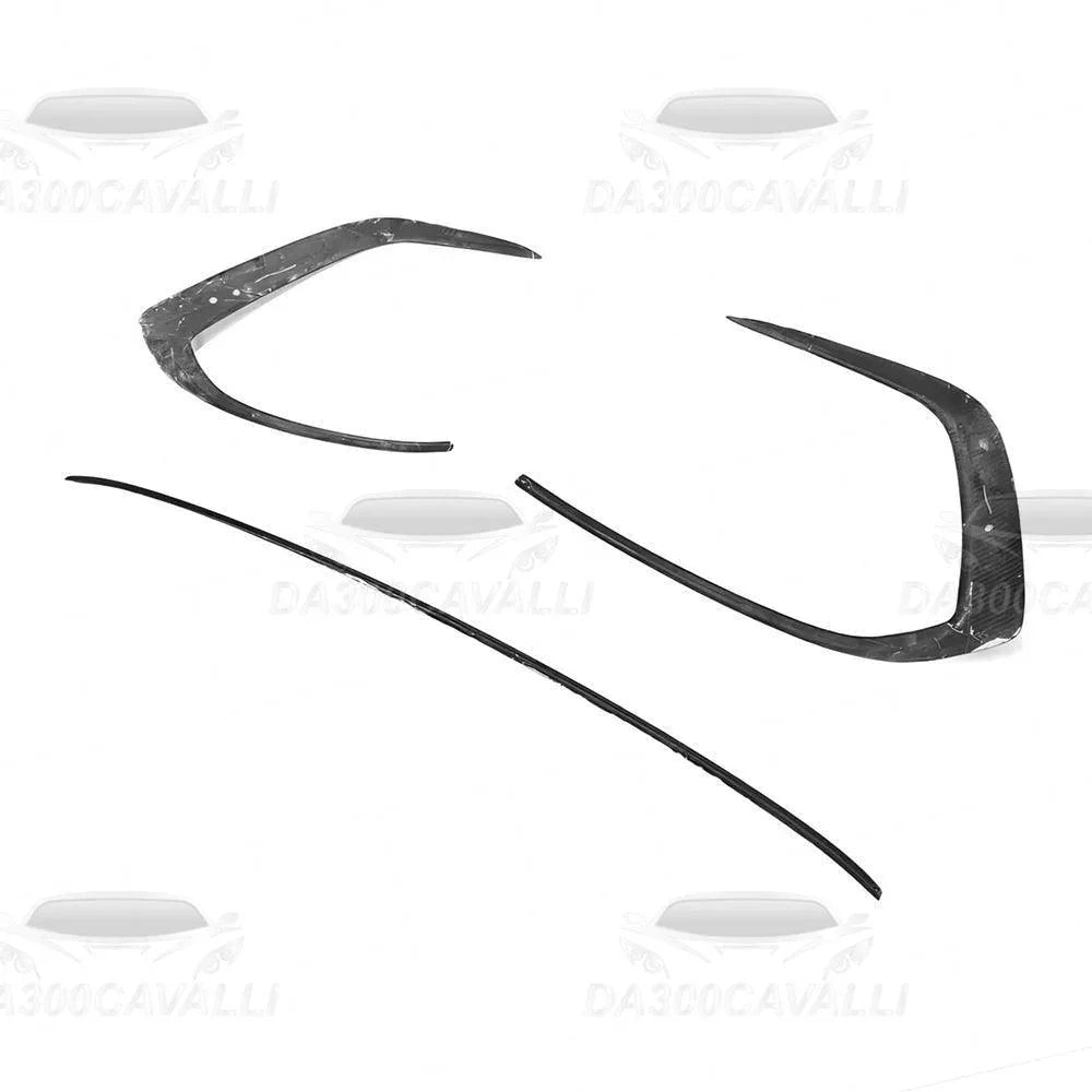 modanatura-griglia-frontale-vw-golf-8-fibra-di-carbonio-da300cavalli-2 - Da300Cavalli