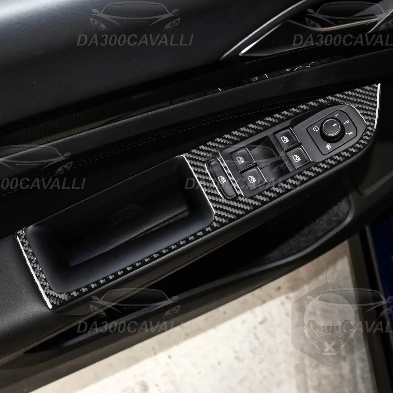 modanature-interne-vw-golf-8-fibra-di-carbonio-da300cavalli-4 - Da300Cavalli