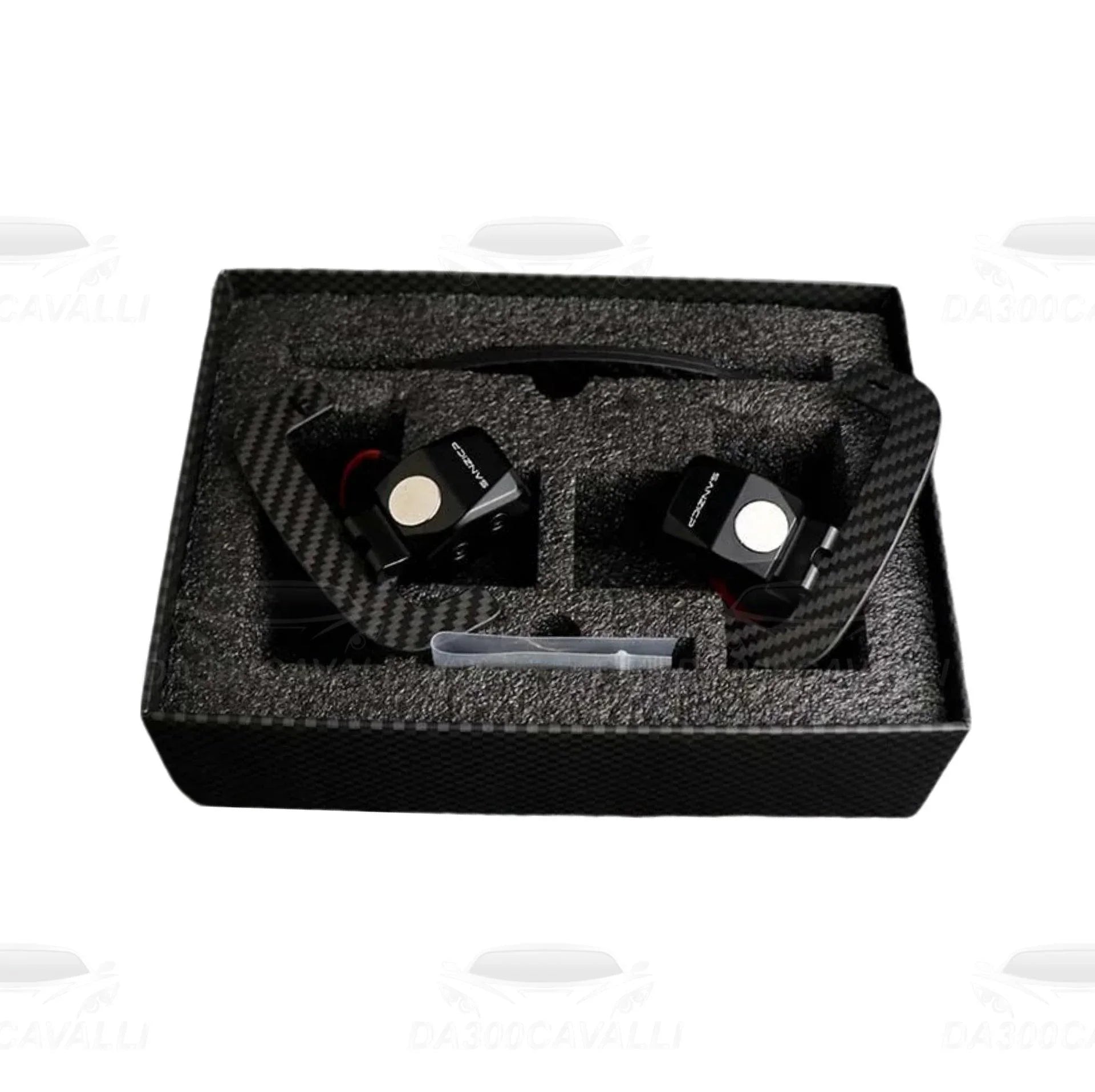 palette-magnetiche-in-fibra-di-carbonio-mercedes-2010-2024-da300cavalli-4 - Da300Cavalli