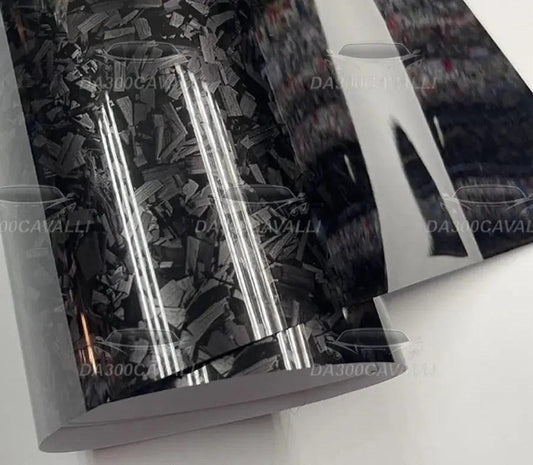 Pellicola wrap effetto carbonio forgiato lucido, ideale per tuning auto Da300Cavalli.