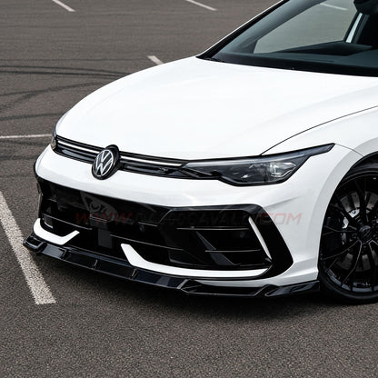 Splitter 3 pezzi nero lucido montato su Volkswagen Golf 8.5 R dal 2024, vista tre quarti anteriore