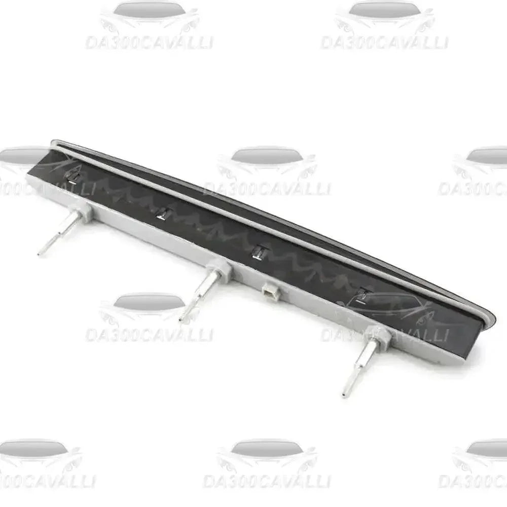terzo-stop-led-bmw-serie-3-decappottabile-e93-2007-2013-da300cavalli-4 - Da300Cavalli