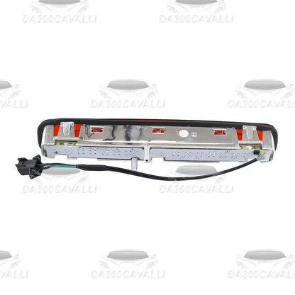 terzo-stop-led-ford-mustang-2005-2009-da300cavalli-3 - Da300Cavalli