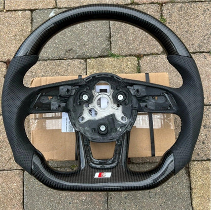 volante-fibra-di-carbonio-audi-a3-a4-a5-2017-2021-da300cavalli-4 - Da300Cavalli