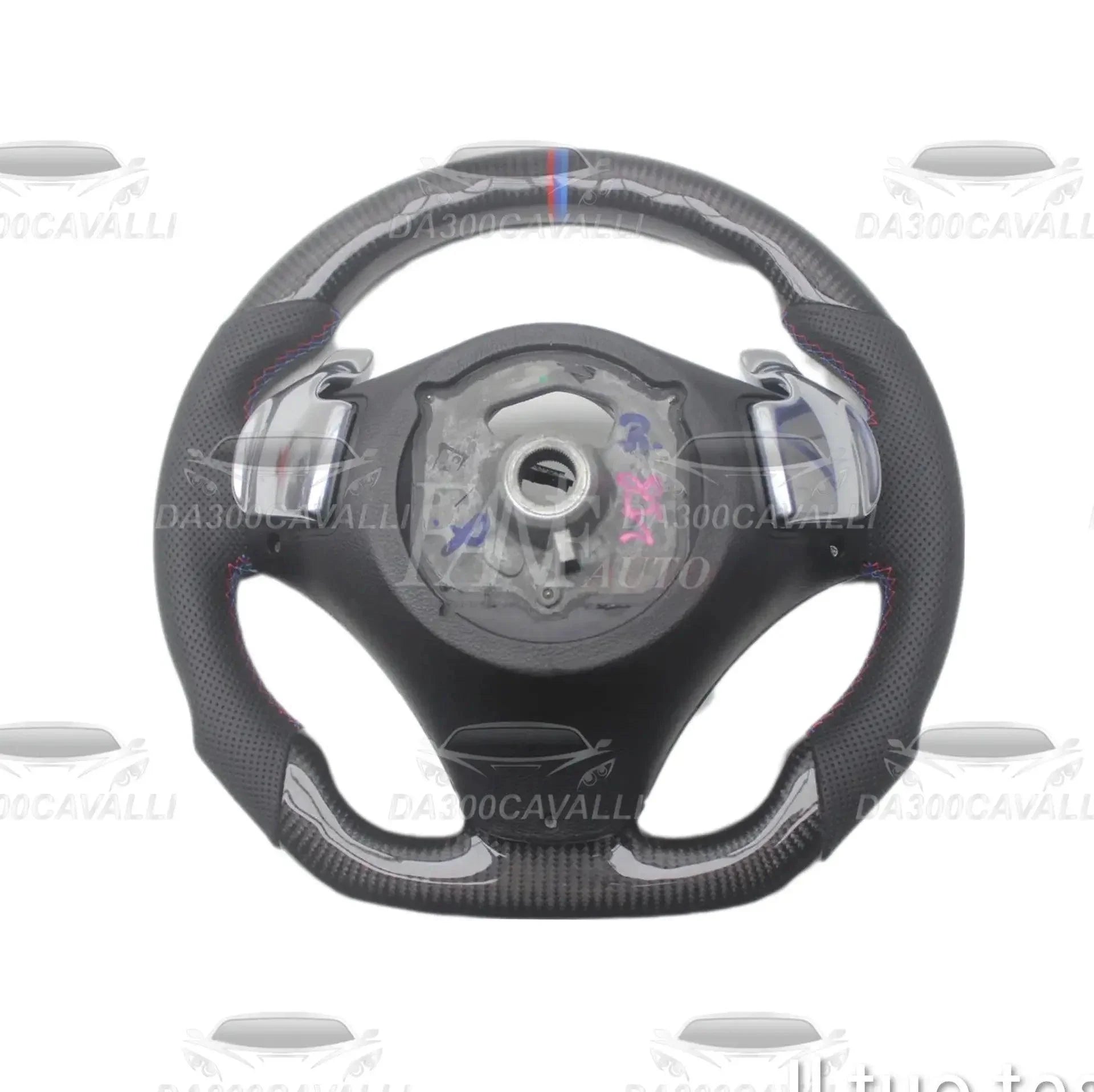 volante-fibra-di-carbonio-bmw-serie-3-e90-e91-e92-e93-2004-2013-da300cavalli-5 - Da300Cavalli