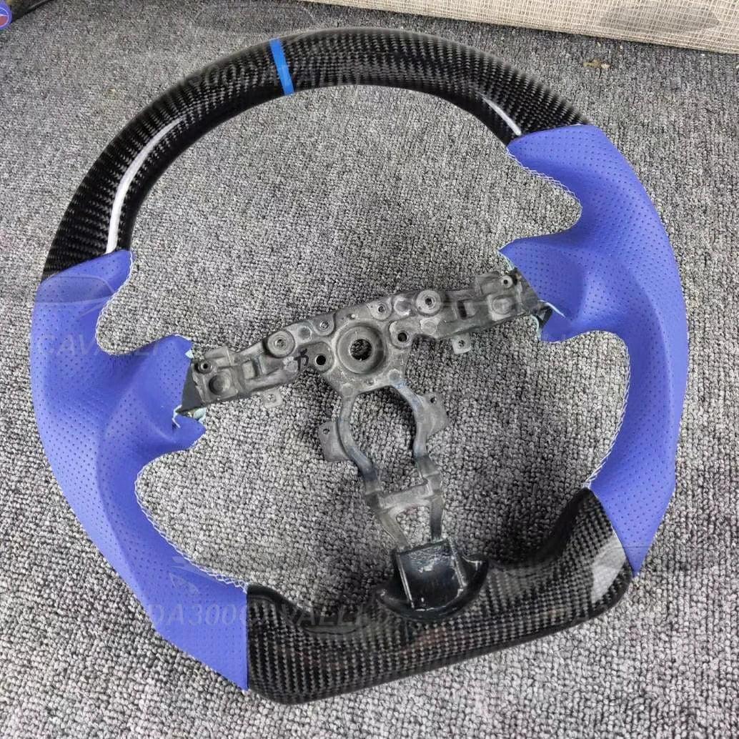 volante-nissan-370z-fibra-di-carbonio-da300cavalli-2 - Da300Cavalli