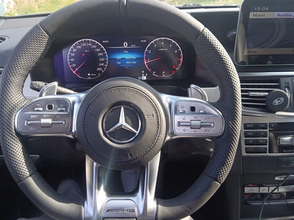 Foto inviata da Mercedes_Benz — Realizza Il Tuo Volante Personalizzato